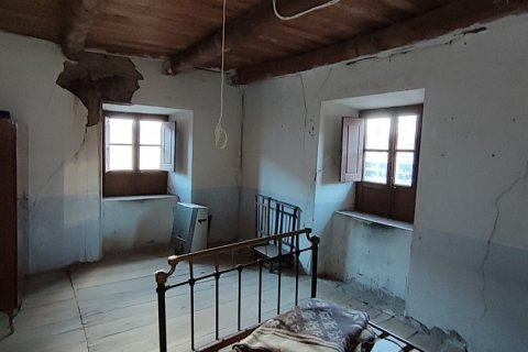 Сasa en venta en León, España 6 dormitorios, 594 m2 No. 186086 - foto 17