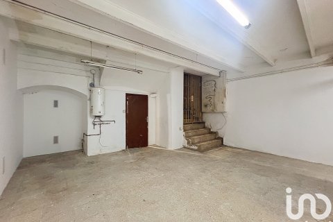 Lokal usługowy w El Masnou, Barcelona, Hiszpania 3 sypialnie, 70 mkw. nr 186084 – zdjęcie 2
