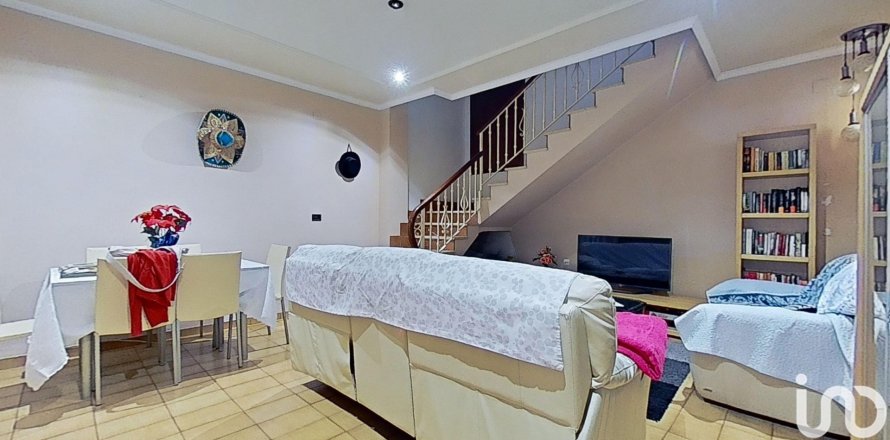 Hus i Burriana, Castellon, Spanien 5 sovrum, 150 kvm. Nr. 186087