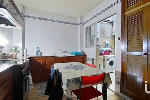 Hus till salu i Burriana, Castellon, Spanien 5 sovrum, 150 kvm. Nr. 186087 - foto 9