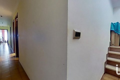 Hus till salu i Burriana, Castellon, Spanien 5 sovrum, 150 kvm. Nr. 186087 - foto 17