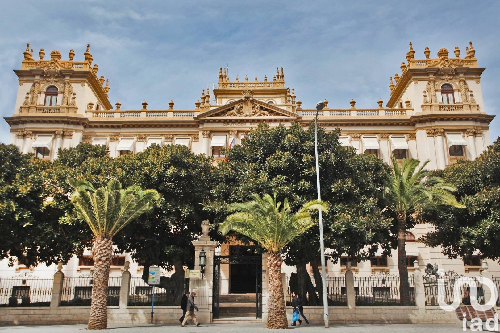 Proprietà commerciale a Alicante, Spagna 2 camere da letto, 95 mq. N° 186082