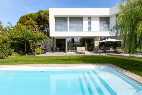 House à vendre à Teia, Barcelona, Espagne, 4 chambres, 500 m2 No. 146452 - photo 8