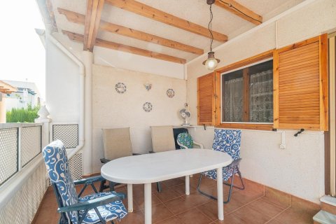 Продажа виллы в Плайя Фламенка II, Аликанте, Испания 5 спален, 97м2 №194562 - фото 8