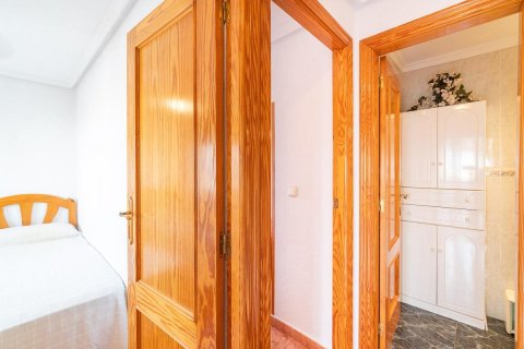 Продажа виллы в Плайя Фламенка II, Аликанте, Испания 5 спален, 97м2 №194562 - фото 17
