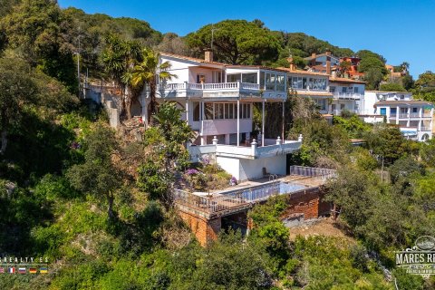 Villa à vendre à Lloret de Mar, Girona, Espagne, 4 chambres, 238 m2 No. 168696 - photo 20