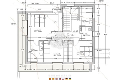 Villa en venta en Lloret de Mar, Gerona, España 3 dormitorios, 170 m2 No. 168694 - foto 7