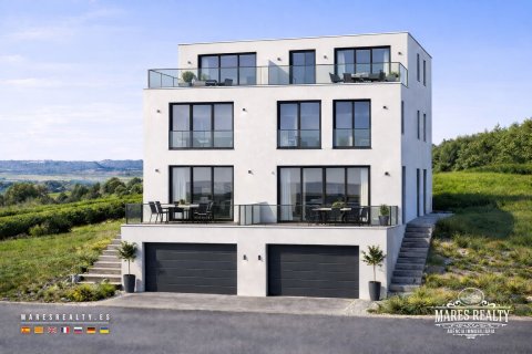 Villa in Aiguaviva Parc, Girona, Spain 3 bedrooms, 180 sq.m. No. 168695