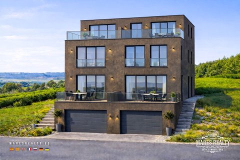 Villa for sale in Aiguaviva Parc, Girona, Spain 3 bedrooms, 180 sq.m. No. 168695 - photo 16