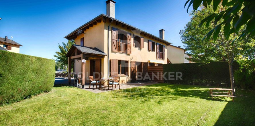 House in Spain 3 bedrooms, 90 sq.m. No. 157582