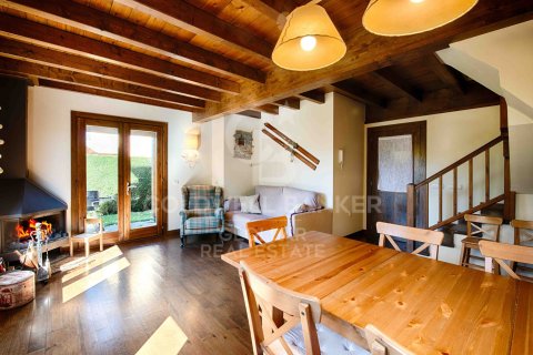 House for sale in Spain 3 bedrooms, 90 sq.m. No. 157582 - photo 11