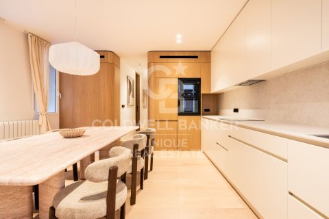 Apartment à vendre à Madrid, Espagne, 3 chambres, 139 m2 No. 157584 - photo 10