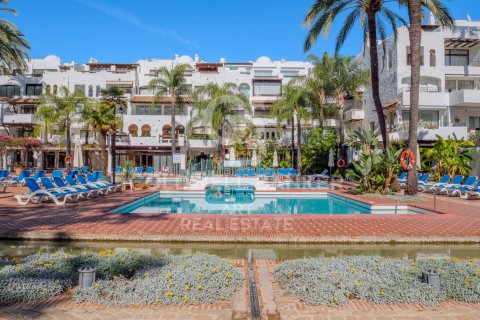 Apartment à vendre à Marbella, Malaga, Espagne, 3 chambres, 145 m2 No. 157583 - photo 3