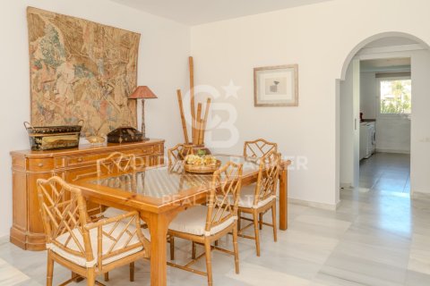 Apartment à vendre à Marbella, Malaga, Espagne, 3 chambres, 145 m2 No. 157583 - photo 18