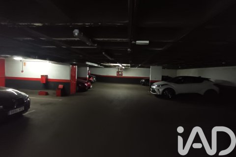 Garage for sale in Madrid, Spain 10 sq.m. No. 184645 - photo 9