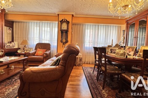 Продажа квартиры в Хихон, Астурия, Испания 2 спальни, 103м2 №195022 - фото 7