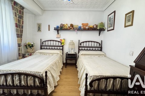 Продажа квартиры в Хихон, Астурия, Испания 2 спальни, 103м2 №195022 - фото 18