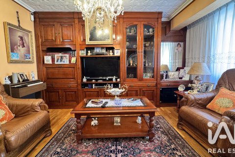 Продажа квартиры в Хихон, Астурия, Испания 2 спальни, 103м2 №195022 - фото 5