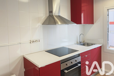 Продажа квартиры в Барселона, Испания 2 спальни, 52м2 №195021 - фото 3
