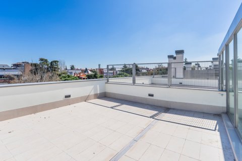 Duplex for sale Madrid, Spain 3 bedrooms, 235 sq.m. No. 117650 - photo 24
