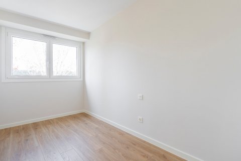 Duplex for sale Madrid, Spain 3 bedrooms, 235 sq.m. No. 117650 - photo 9