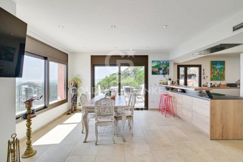 Huvila myytävänä Begur, Girona, Espanja, 6 makuuhuonetta, 500 m2 No. 158432 - kuva 15