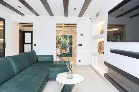 Apartment for sale in Barcelona, Spain 2 bedrooms, 103 sq.m. No. 158433 - photo 4
