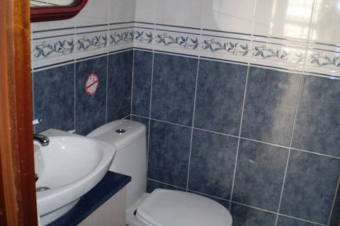 Apartamento en venta en Benidorm, Alicante, España 2 dormitorios, 135 m2 No. 196698 - foto 15