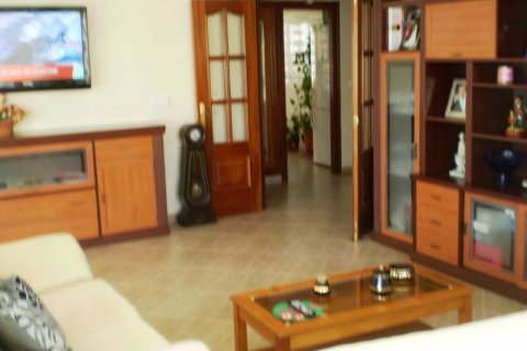Apartamento en venta en Benidorm, Alicante, España 2 dormitorios, 135 m2 No. 196698 - foto 4