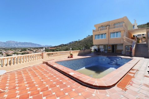 Willa w Benidorm, Alicante, Hiszpania 7 sypialni, 310 mkw. nr 196697 – zdjęcie 2