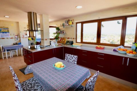 Willa w Benidorm, Alicante, Hiszpania 7 sypialni, 310 mkw. nr 196697 – zdjęcie 12