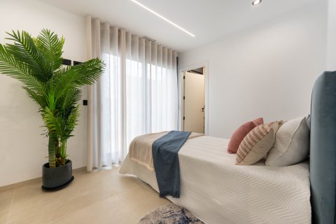 Продажа виллы в Сан-Педро-дель-Пинатар, Мурсия, Испания 3 спальни, 112м2 №182200 - фото 28