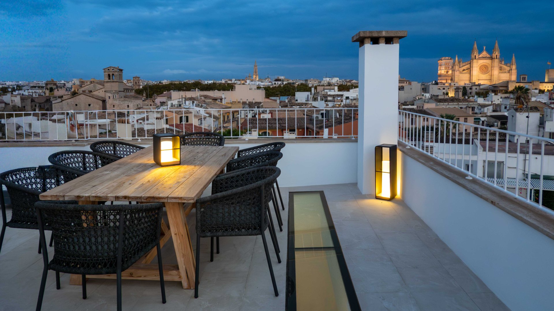 Ático en Palma de Mallorca, Mallorca, España 2 dormitorios, 226 m2 No. 139224