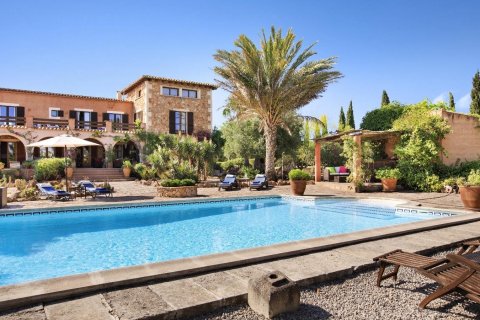 Finca for rent Campos, Mallorca, Spain 4 bedrooms, 500 sq.m. No. 139228 - photo 1