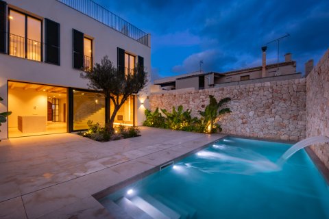 Villetta a schiera a Ses Salines, Mallorca, Spagna 4 camere da letto, 353 mq. N° 139229