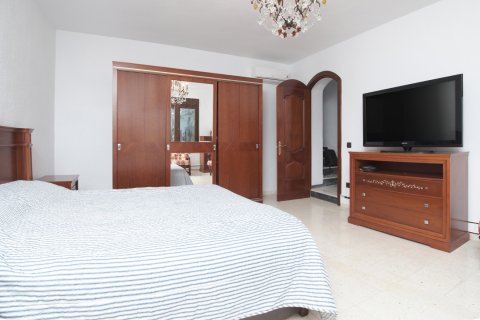 Villa till salu Torrevieja, Alicante, Spanien 5 sovrum, 468 kvm. Nr. 118799 - foto 8