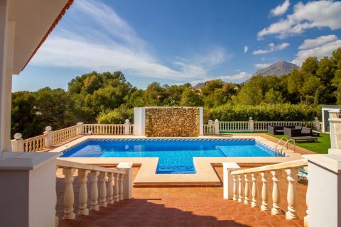 Продажа виллы в Ла Нусия, Аликанте, Испания 3 спальни, 355м2 №118809 - фото 5