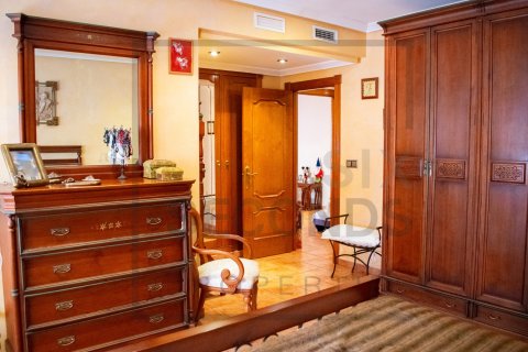 Villa in vendita Guardamar del Segura, Alicante, Spagna 4 camere da letto, 650 mq. N° 118810 - foto 30