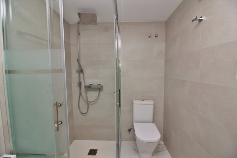 Продажа виллы в Вилламартин, Аликанте, Испания 2 спальни, 132м2 №118804 - фото 19