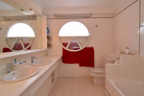 Продажа виллы в Торревьеха, Аликанте, Испания 4 спальни, 520м2 №118801 - фото 14