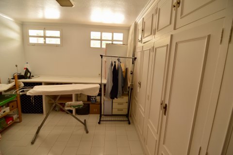 Продажа виллы в Торревьеха, Аликанте, Испания 4 спальни, 520м2 №118801 - фото 21