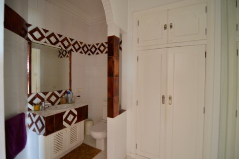 Продажа виллы в Торревьеха, Аликанте, Испания 4 спальни, 520м2 №118801 - фото 10