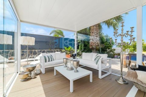 Villa à vendre à La Orotava, Tenerife, Espagne, 4 chambres, 305 m2 No. 155843 - photo 13