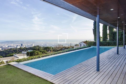 Villa till salu i Barcelona, Spanien 6 sovrum, 669 kvm. Nr. 194310 - foto 3