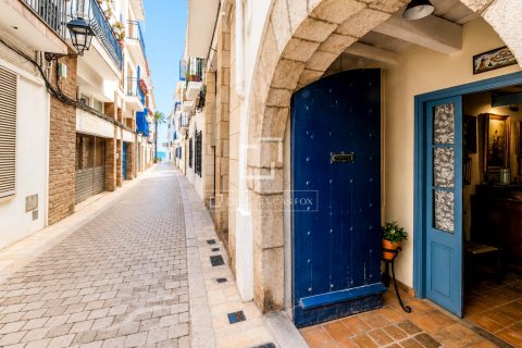 Villa i Sitges, Barcelona, Spanien 5 sovrum, 189 kvm. Nr. 194308