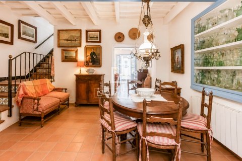 Villa till salu i Sitges, Barcelona, Spanien 5 sovrum, 189 kvm. Nr. 194308 - foto 9