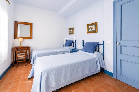 Villa till salu i Sitges, Barcelona, Spanien 5 sovrum, 189 kvm. Nr. 194308 - foto 18