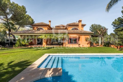 Huvila myytävänä Marbella, Malaga, Espanja, 5 makuuhuonetta, 992 m2 No. 158817 - kuva 2
