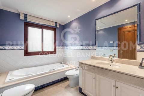 Huvila myytävänä Marbella, Malaga, Espanja, 5 makuuhuonetta, 992 m2 No. 158817 - kuva 17