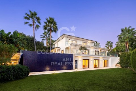 Huvila myytävänä Marbella, Malaga, Espanja, 6 makuuhuonetta, 1023 m2 No. 158818 - kuva 30